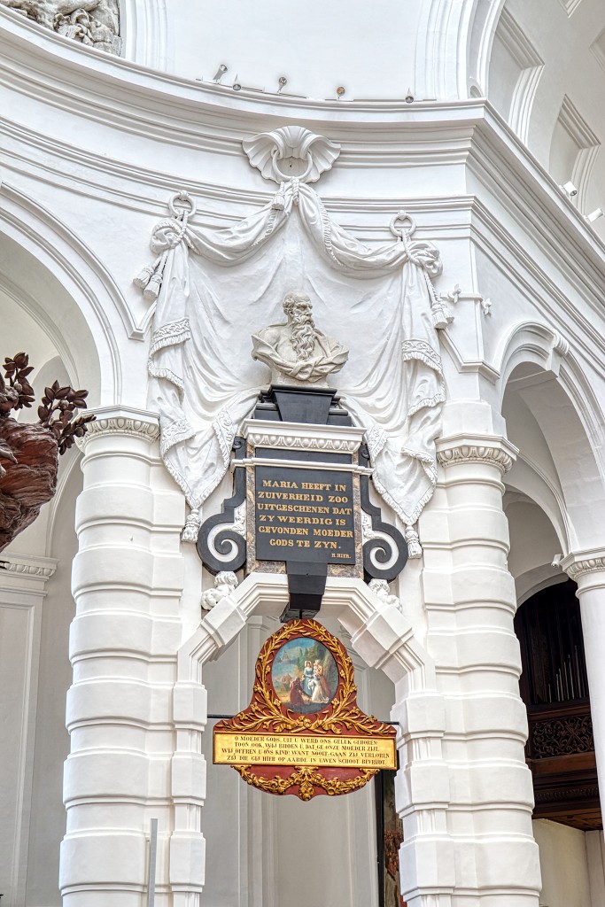 HDR kerkfotografie bedevaart basilique basilica basiliek Hanswijkbasiliek olv hanswijk La Notre-Dame our lady onze lieve vrouw rooms katholiek religie religion bedevaartsoord